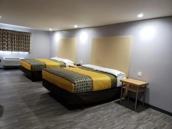 Regal Inn 10