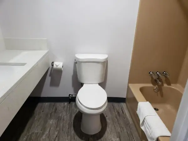 Regal Inn 5