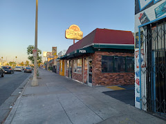 Pizza near Regal Inn